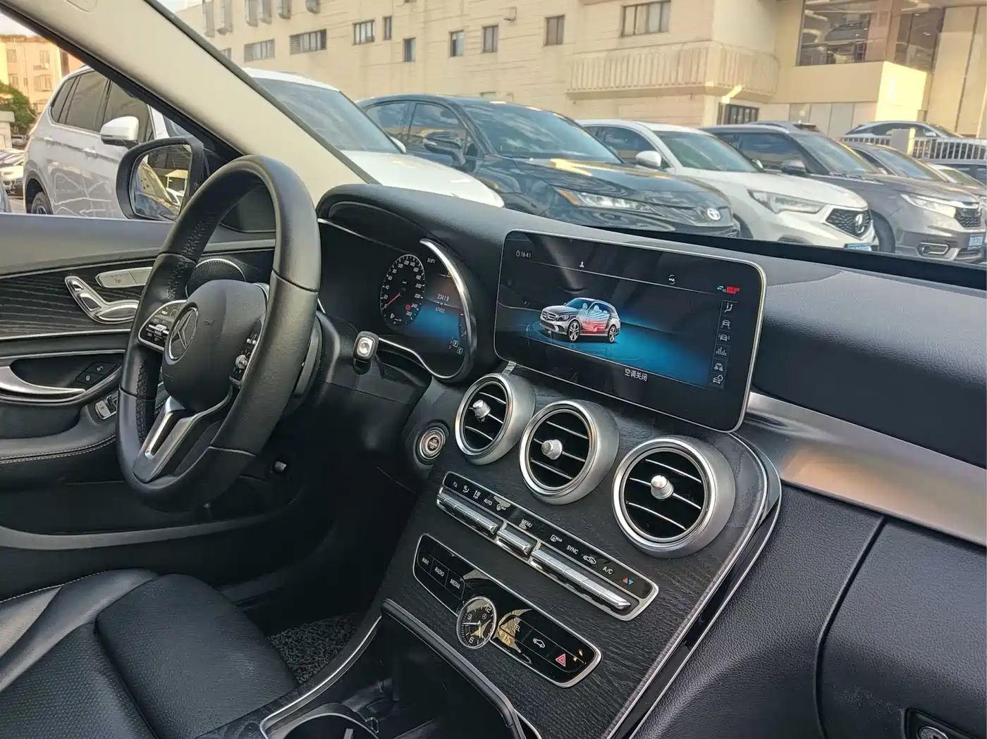 Mercedes-Benz C-Class (Import) 2020 Model C 260 Estate фото 11