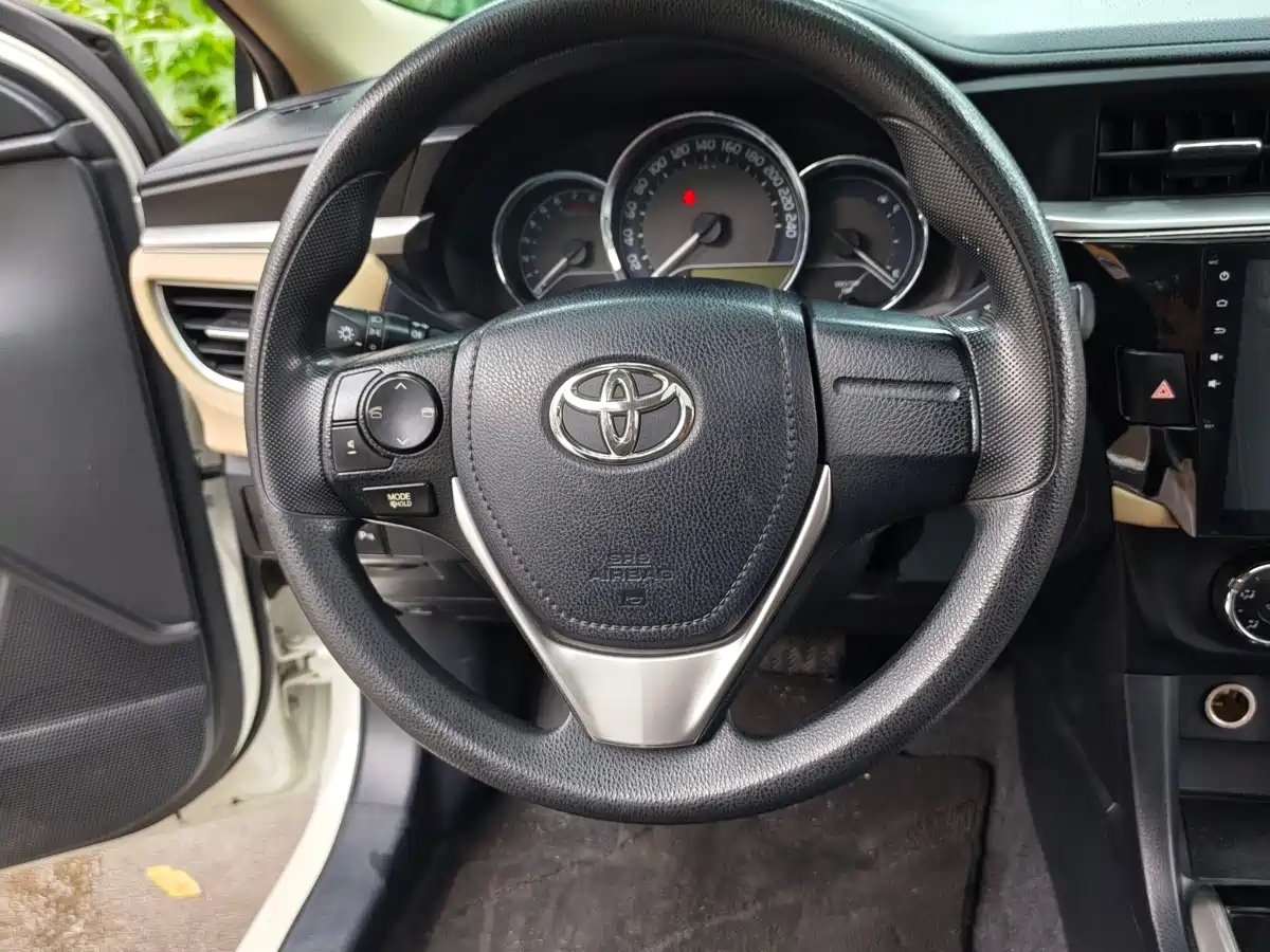 Toyota Levin 2016 1.6G CVT Elite Edition фото 5