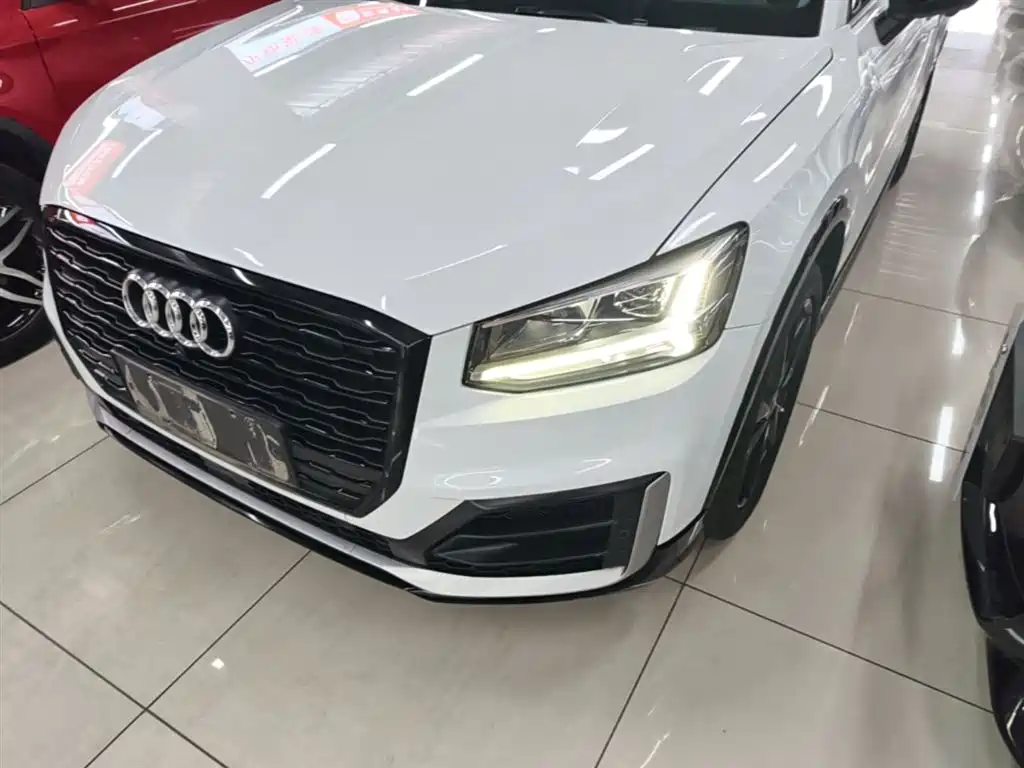 Audi Q2L 2020 35 TFSI Progressive Dynamic Model фото 24