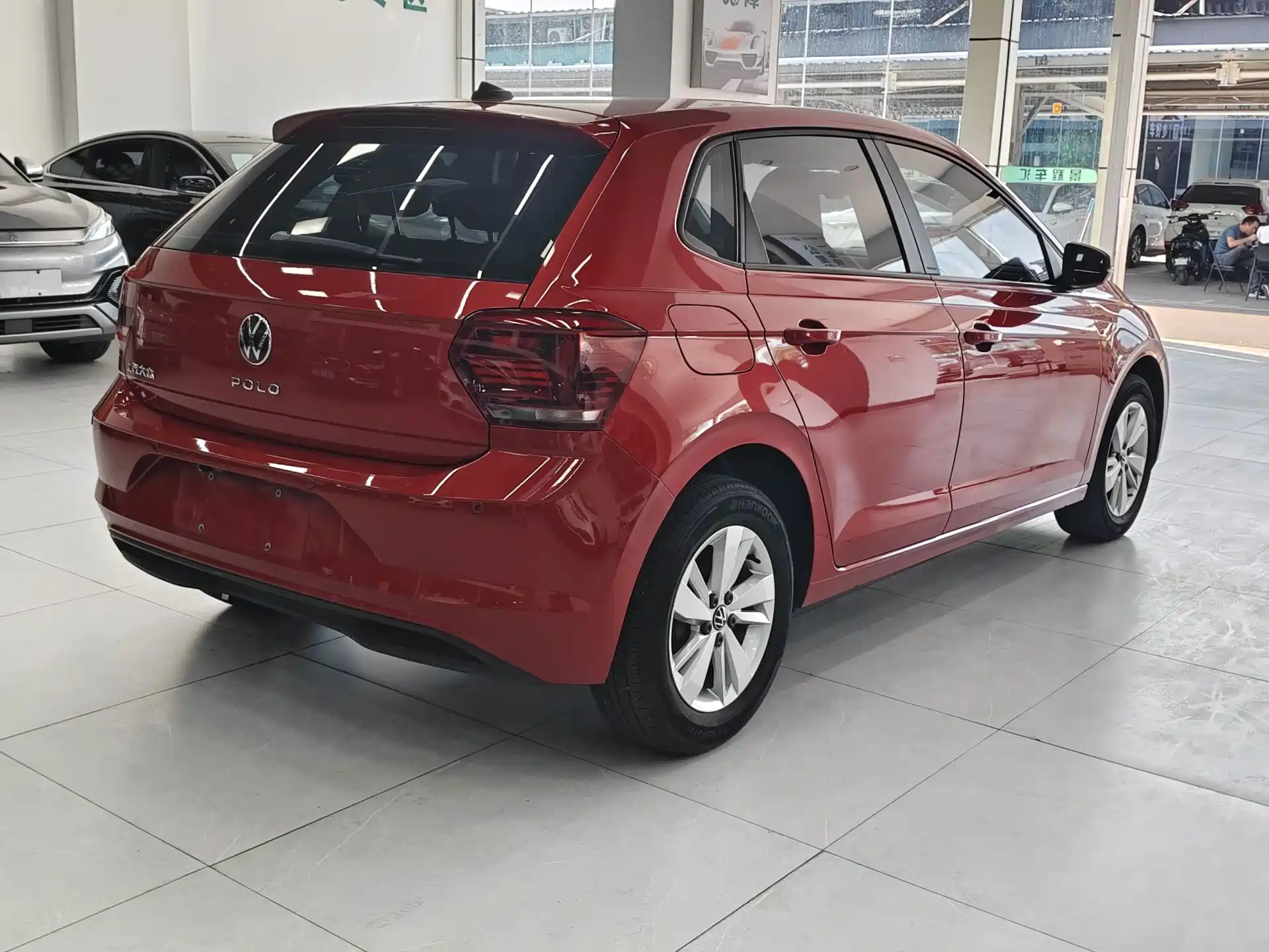 Фото 10 - Volkswagen Polo