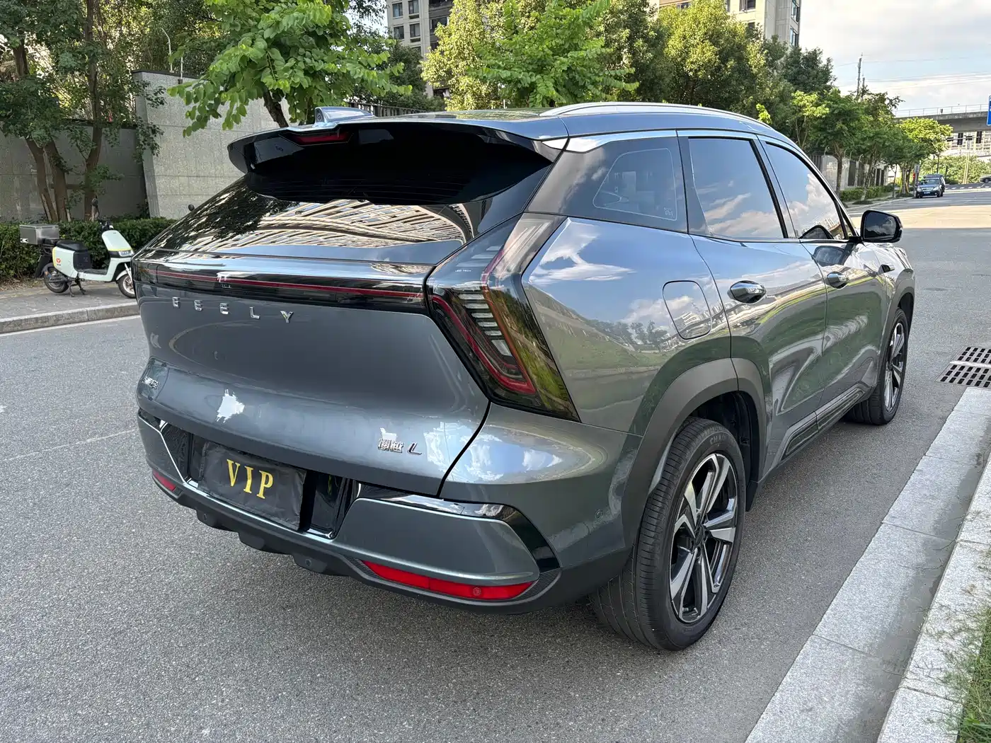 Geely Atlas L 2026