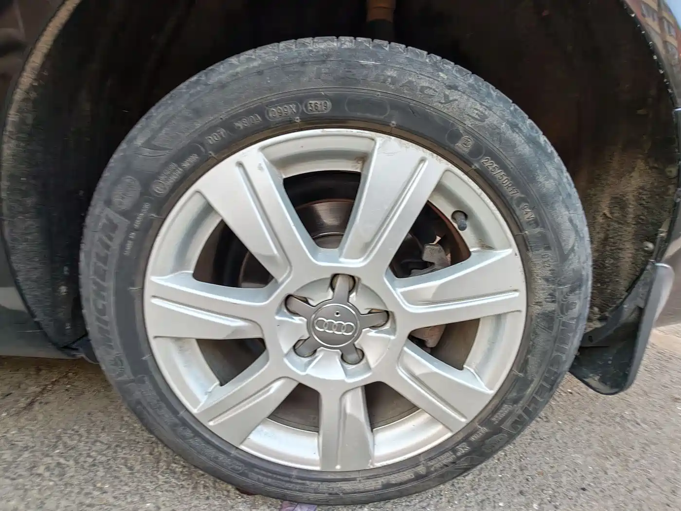 Audi A6L 2011 Model 2.0 TFSI Auto Standard фото 12