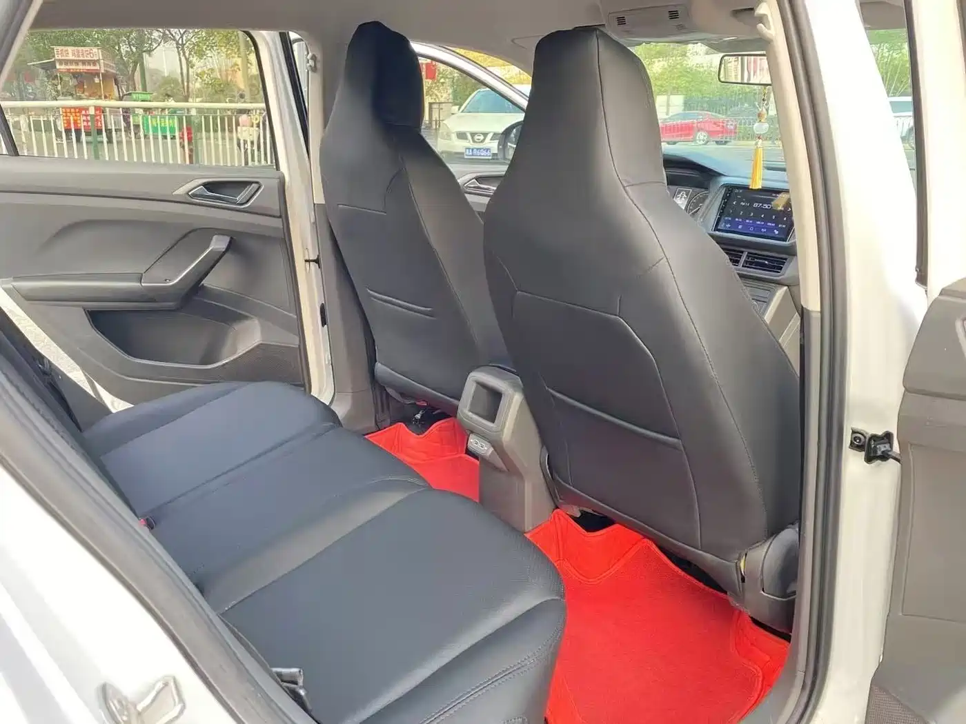 Фото 6 - Volkswagen T-Cross