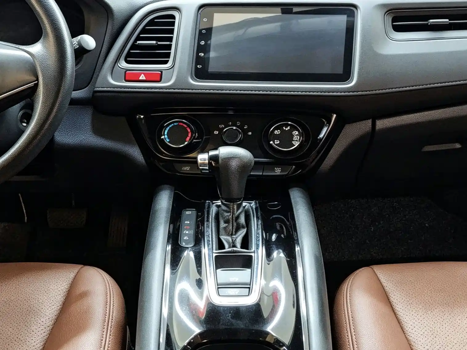 Photo 7 - Honda Vezel