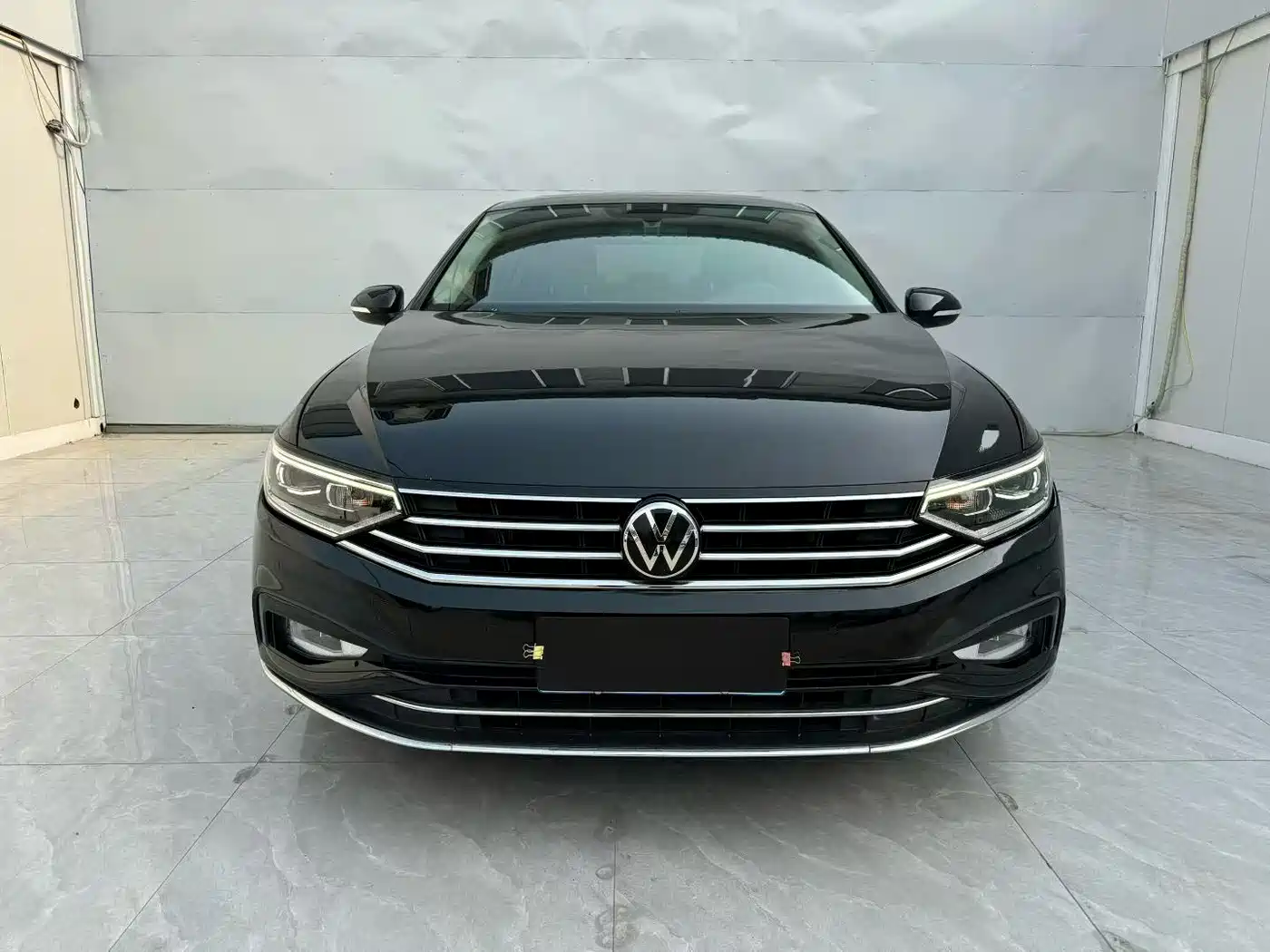 Volkswagen Magotan 2020 330TSI DSG Leading фото 2