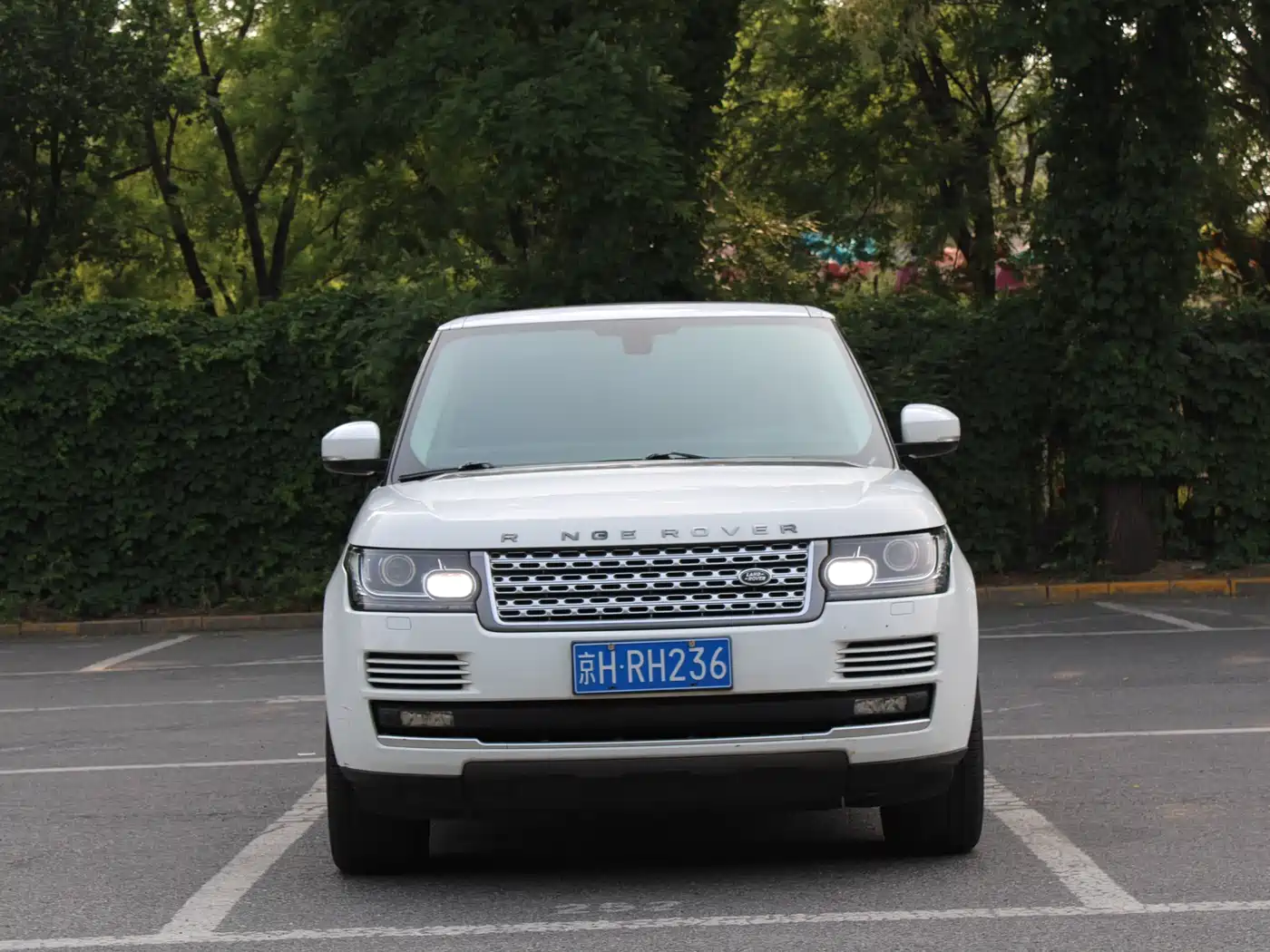 Land Rover Range Rover 2013 NA 5.0 V8 Vogue SE фото 2
