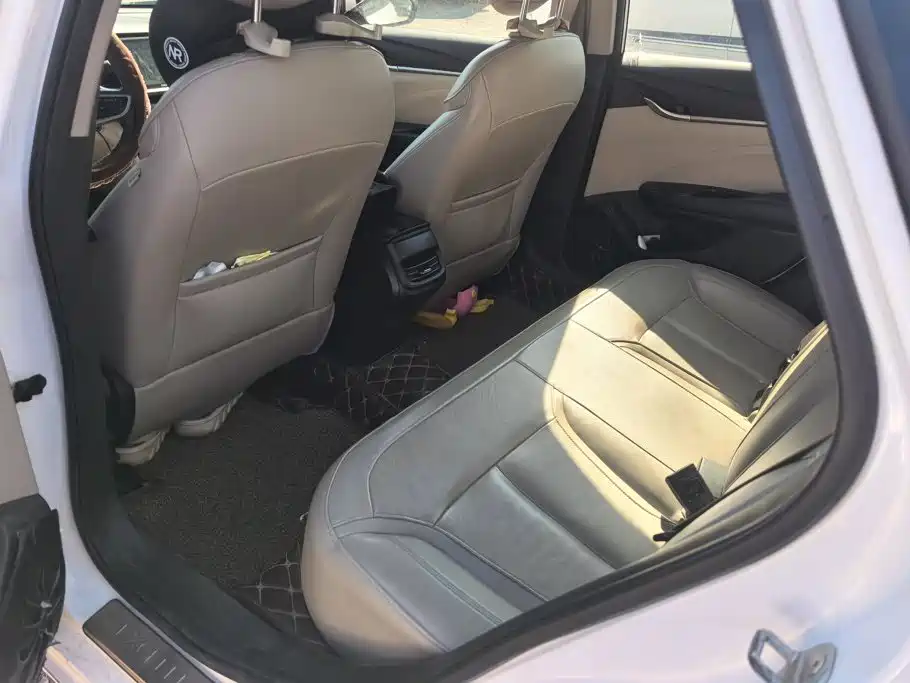 Фото 10 - Buick Excelle