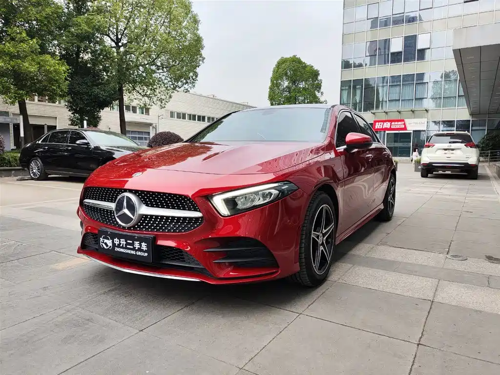 Mercedes-Benz A-Class 2019 A 200 L Sport Sedan