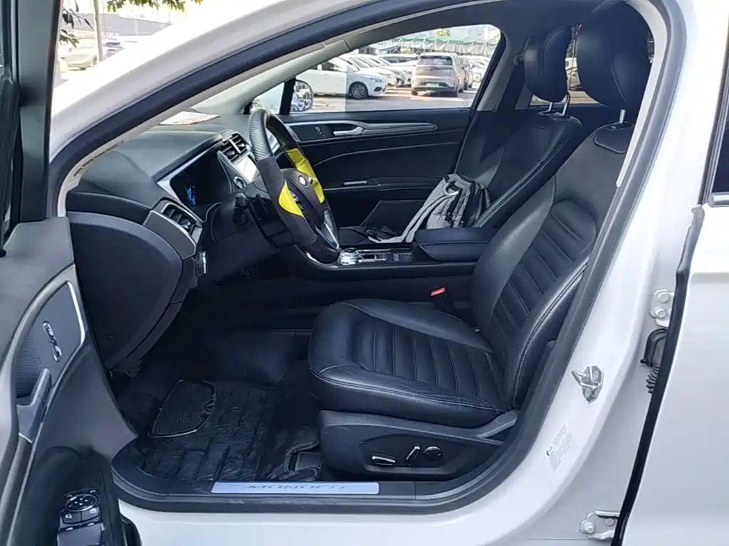 Photo 15 - Ford Mondeo