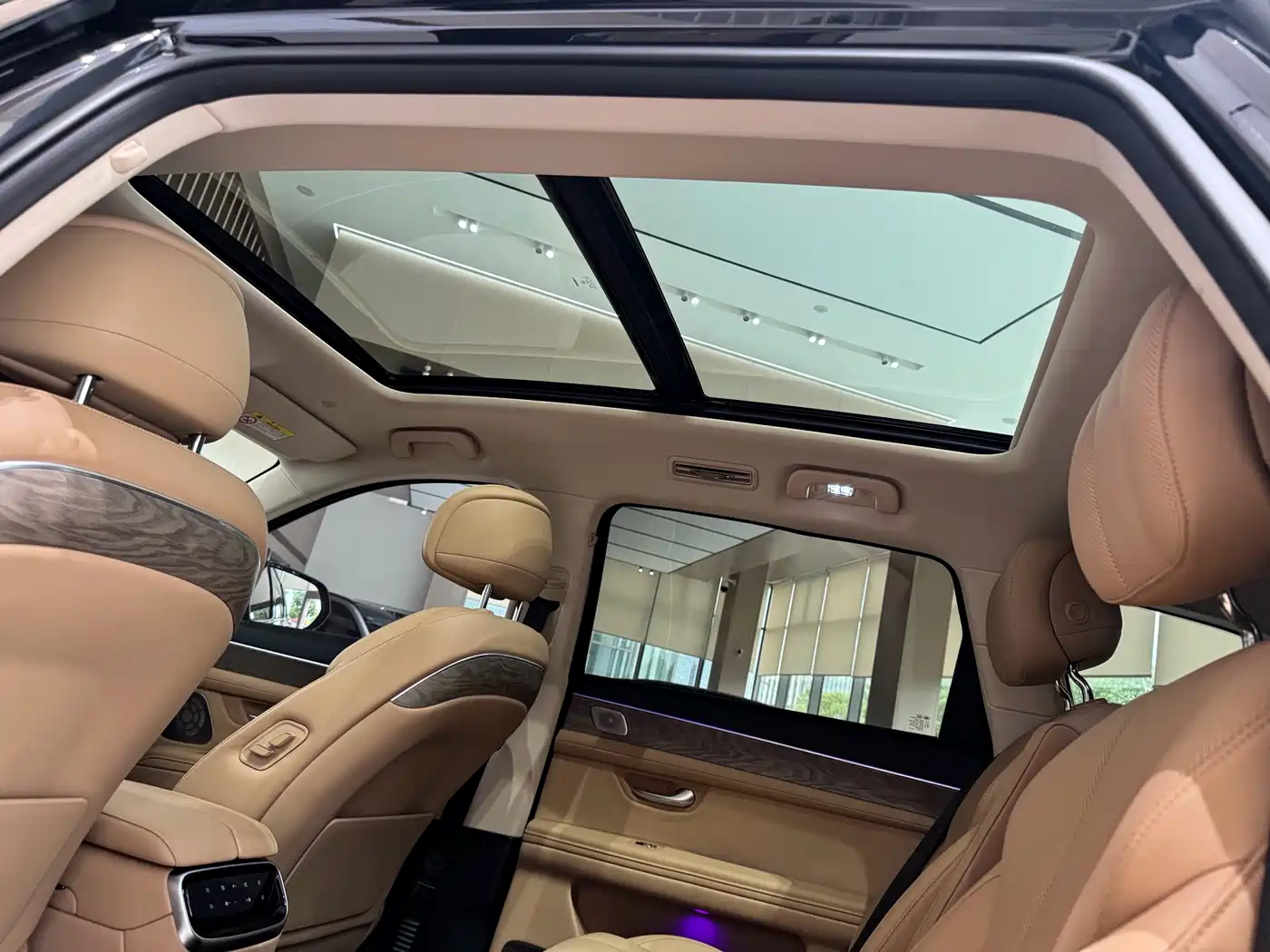 AITO Wenjie AITO M7 2022 1.5T AWD Luxury Edition фото 17