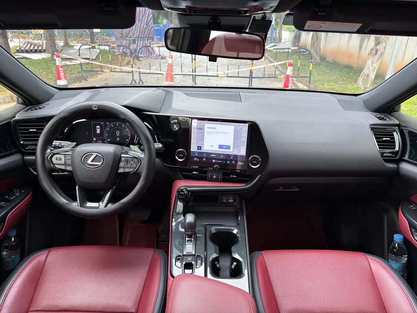 Фото 29 - Lexus NX