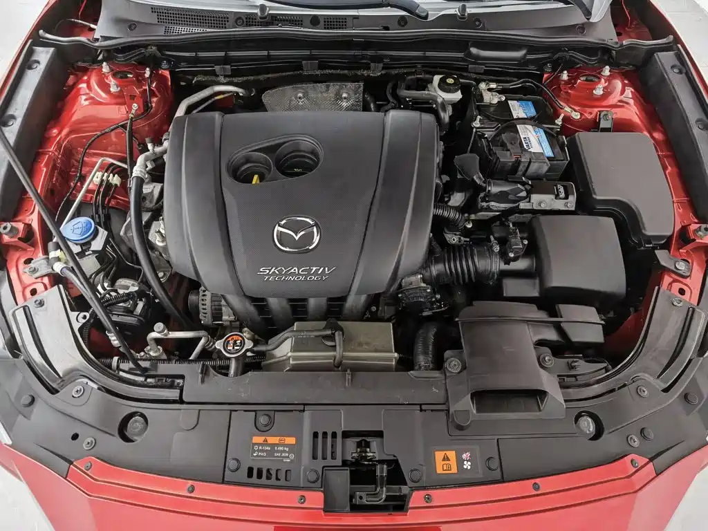 Фото 6 - Mazda CX-4
