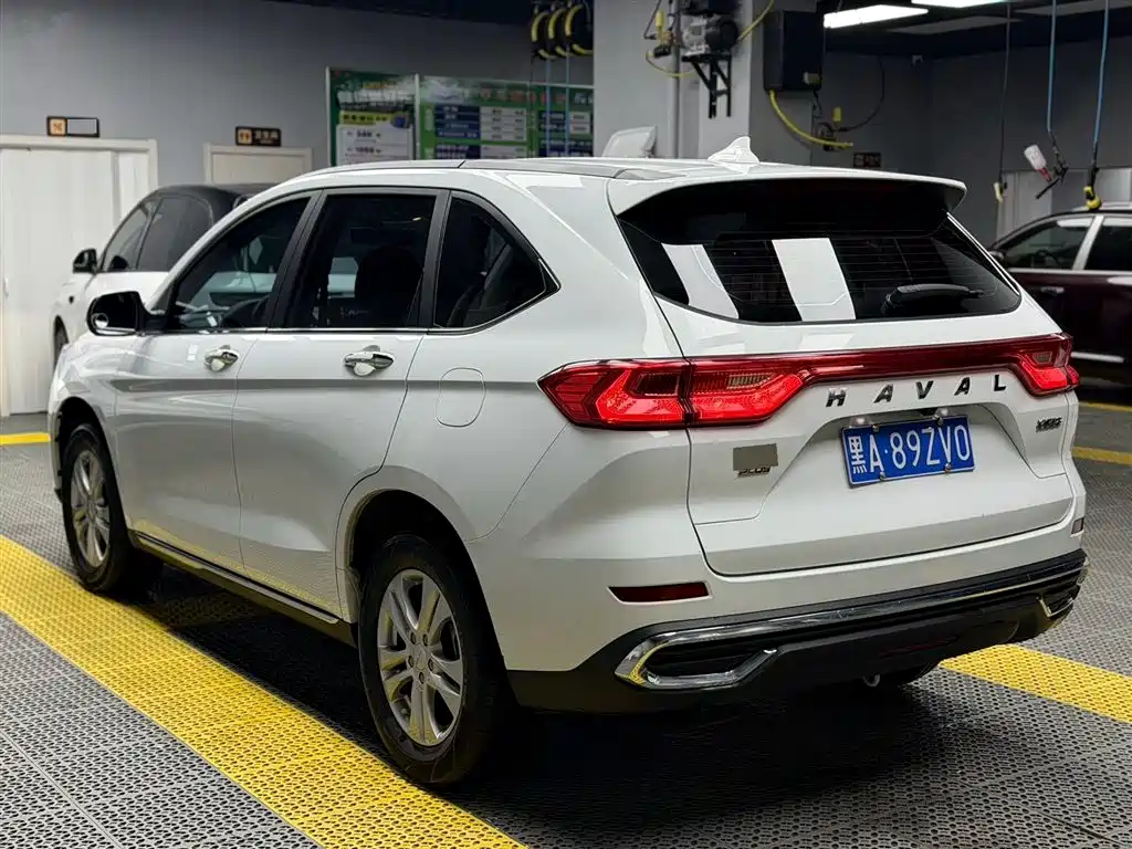 Haval M6 2021 PLUS 1.5T DCT Comfort фото 16