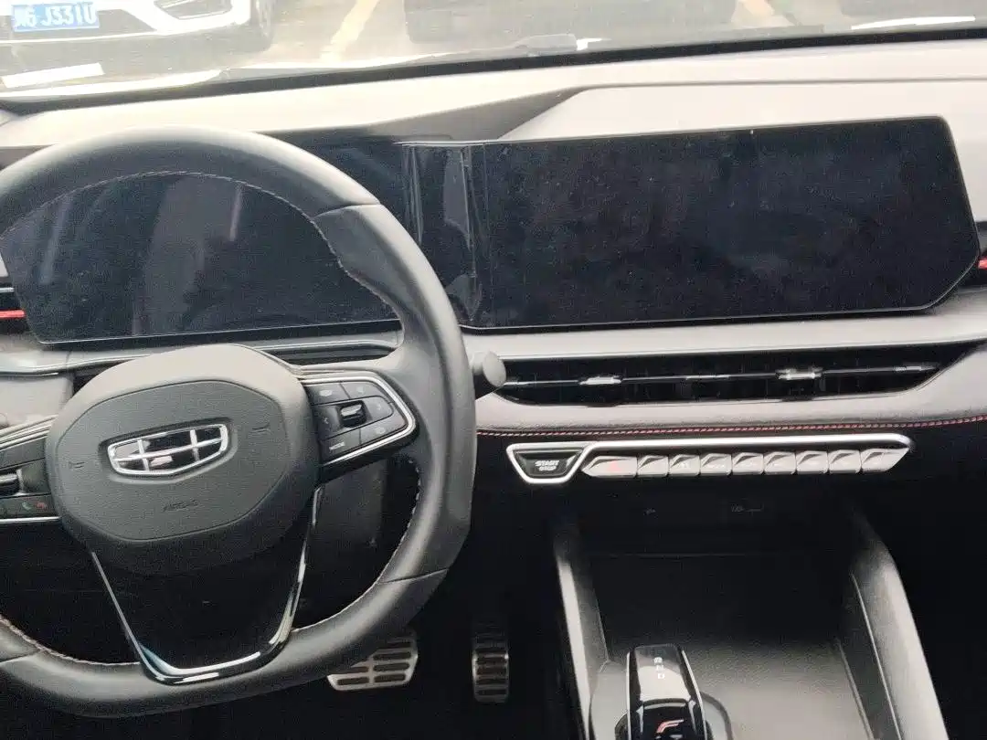 Фото 6 - Geely Binrui