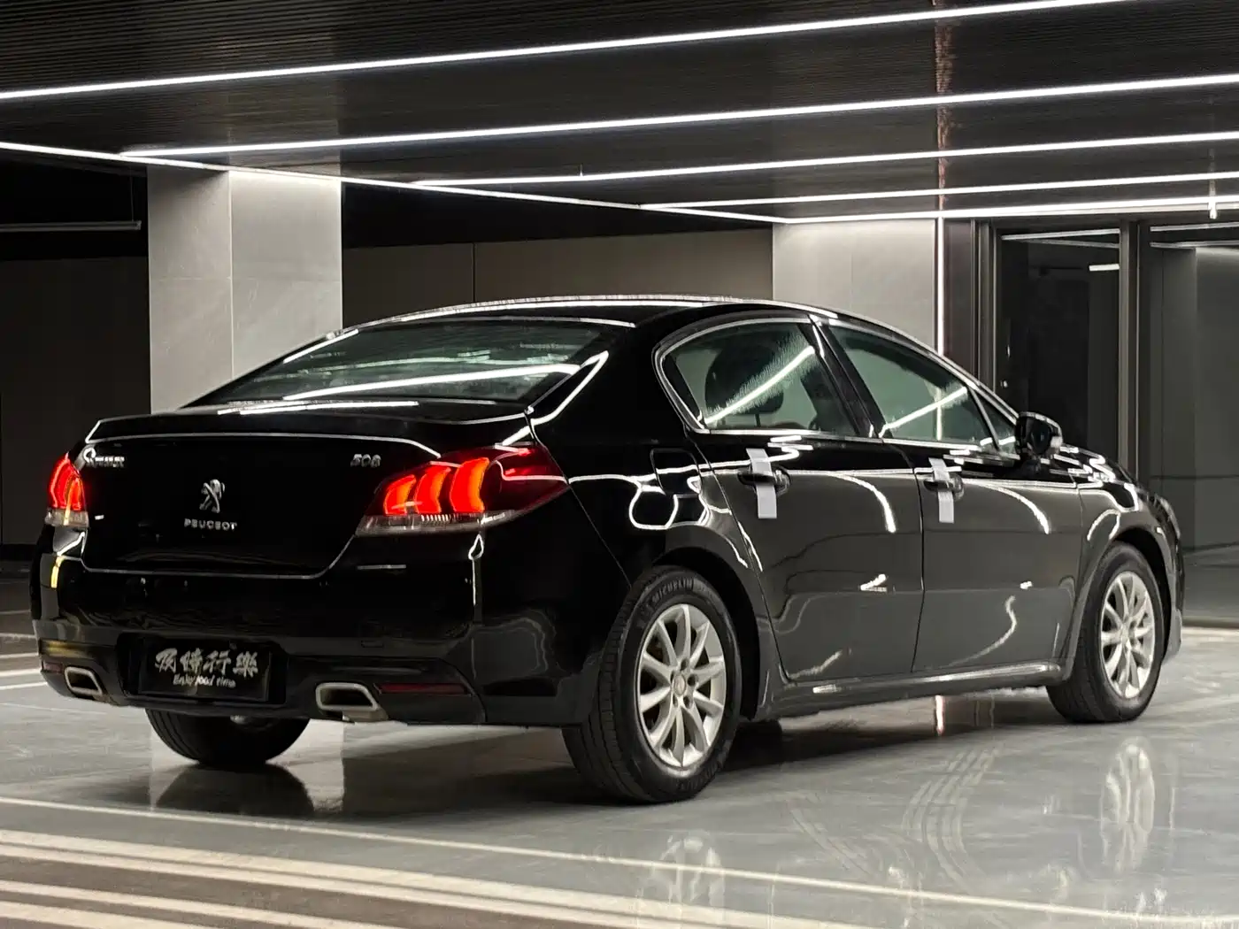 Peugeot 508 2015 2.0L Automatic Zhiyi Edition фото 17