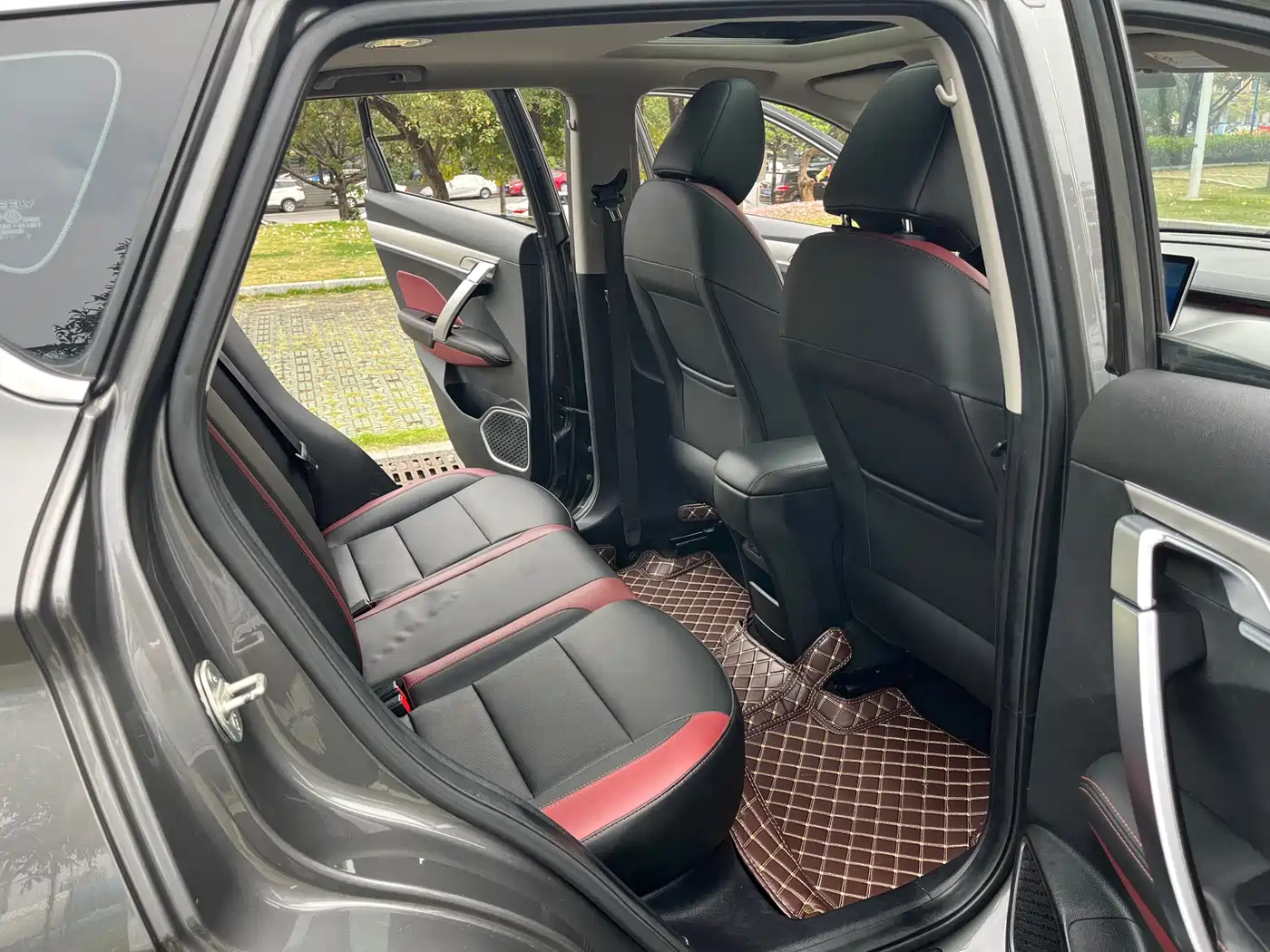 GEELY AUTOMOBILE BINYUE