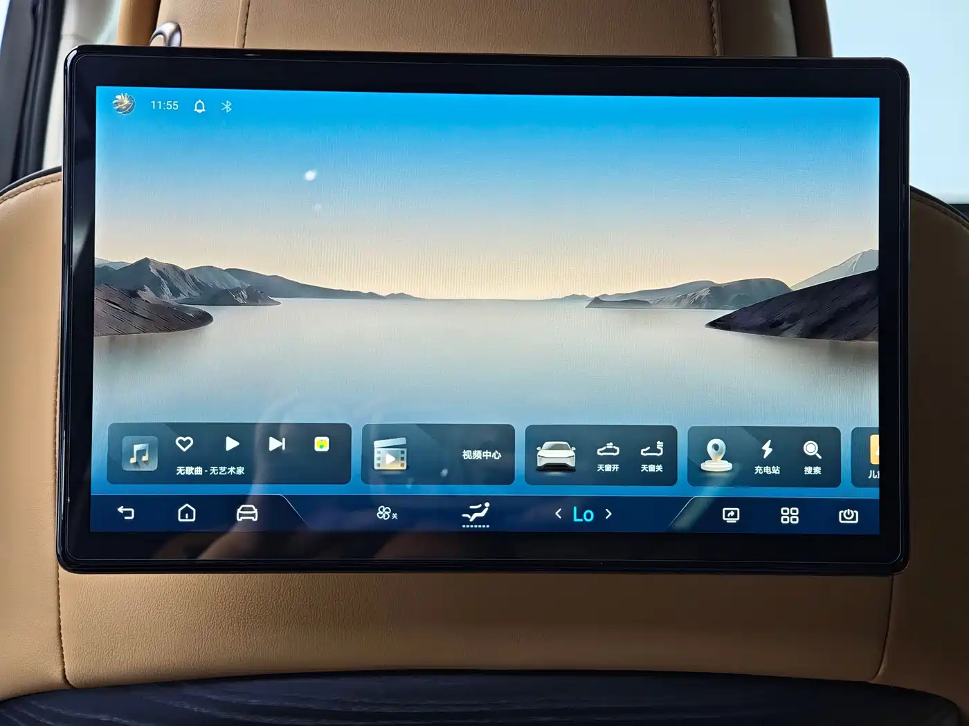 Denza D9 2023 2022 DM-i 970 AWD Flagship