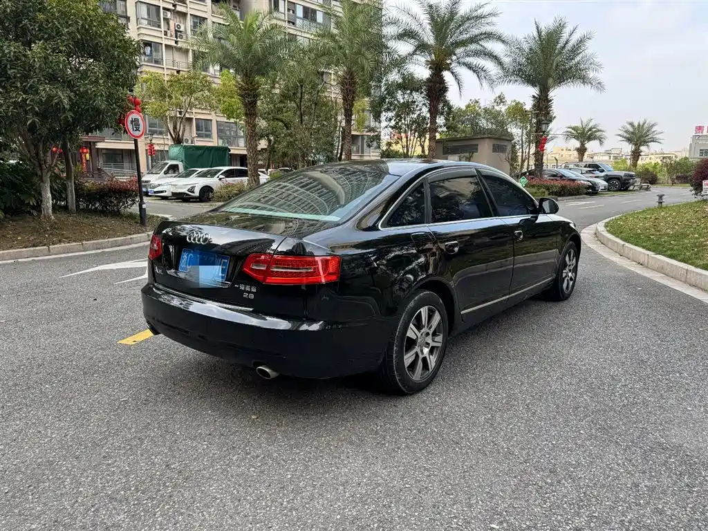 Audi A6L 2011 Model 2.8 FSI Comfort фото 6