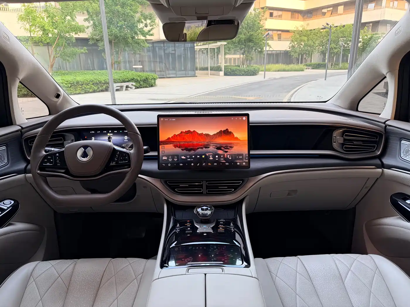 Denza D9 2022 DM-i 970 AWD Flagship фото 17