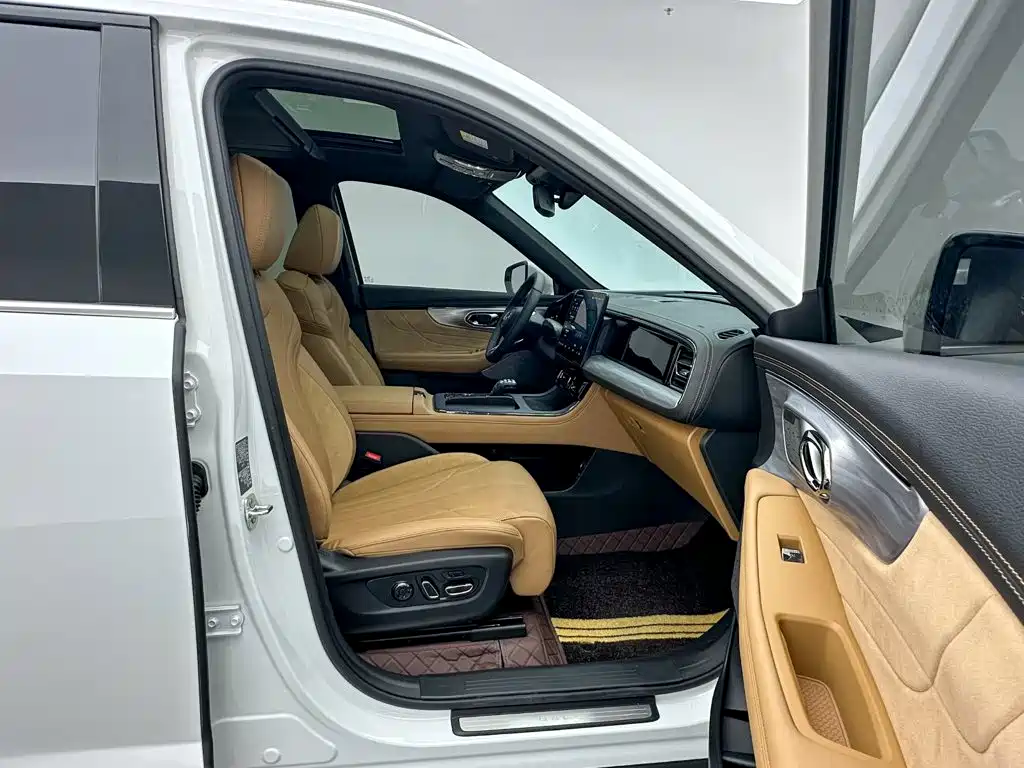 Фото 25 - GAC Trumpchi Trumpchi ES9