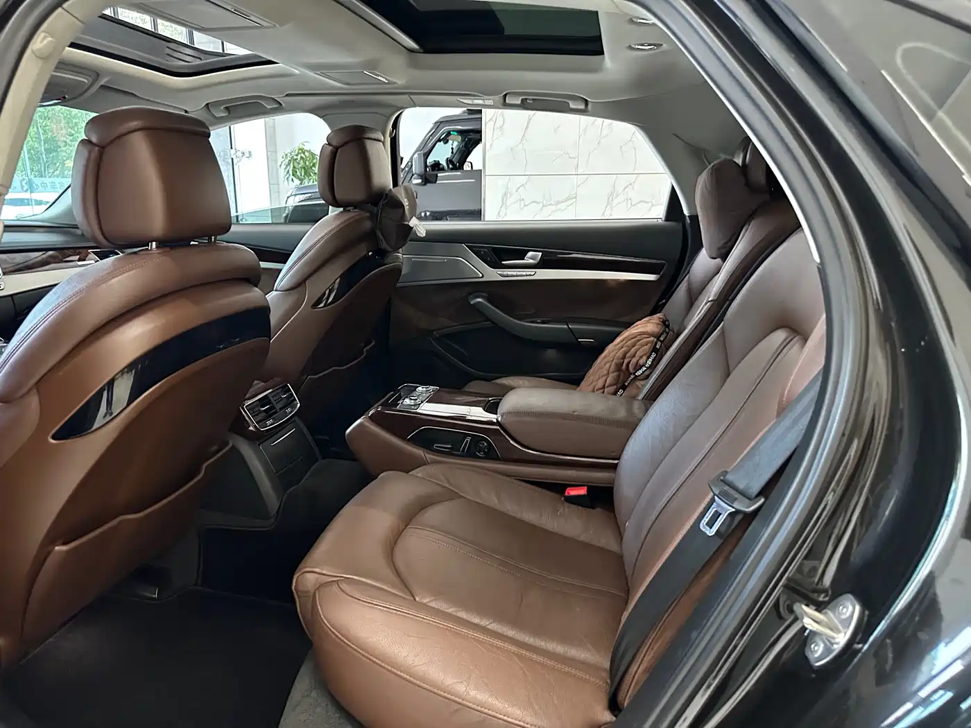 Audi A8 2013 A8L 50 TFSI quattro Comfort фото 5