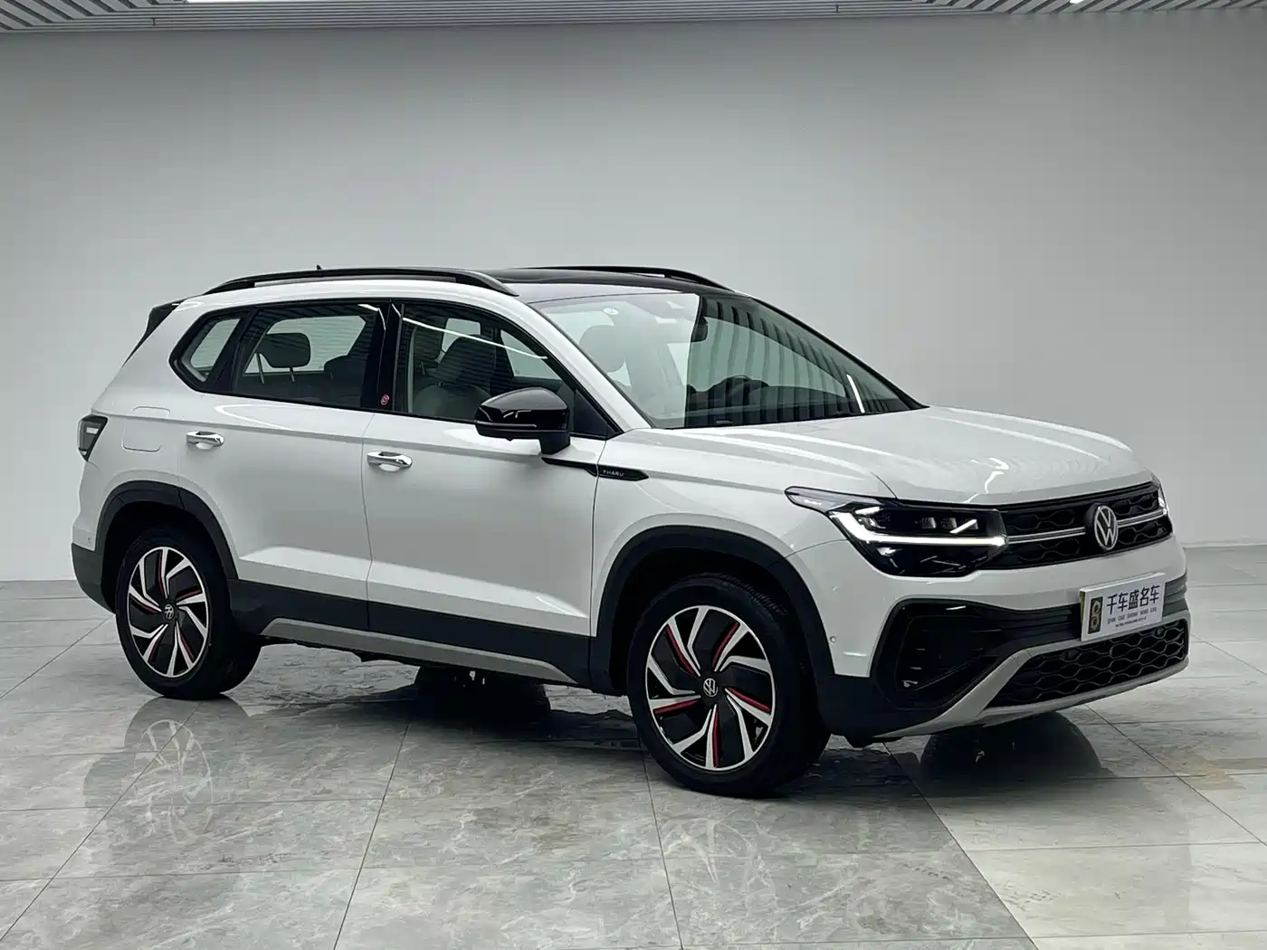 VOLKSWAGEN TUYUE