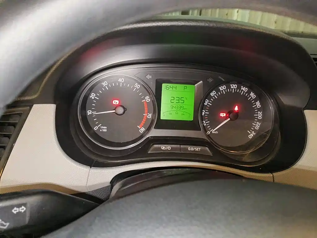 صورة 4 - Škoda Fabia