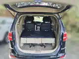 Photo 5 - Baojun 730