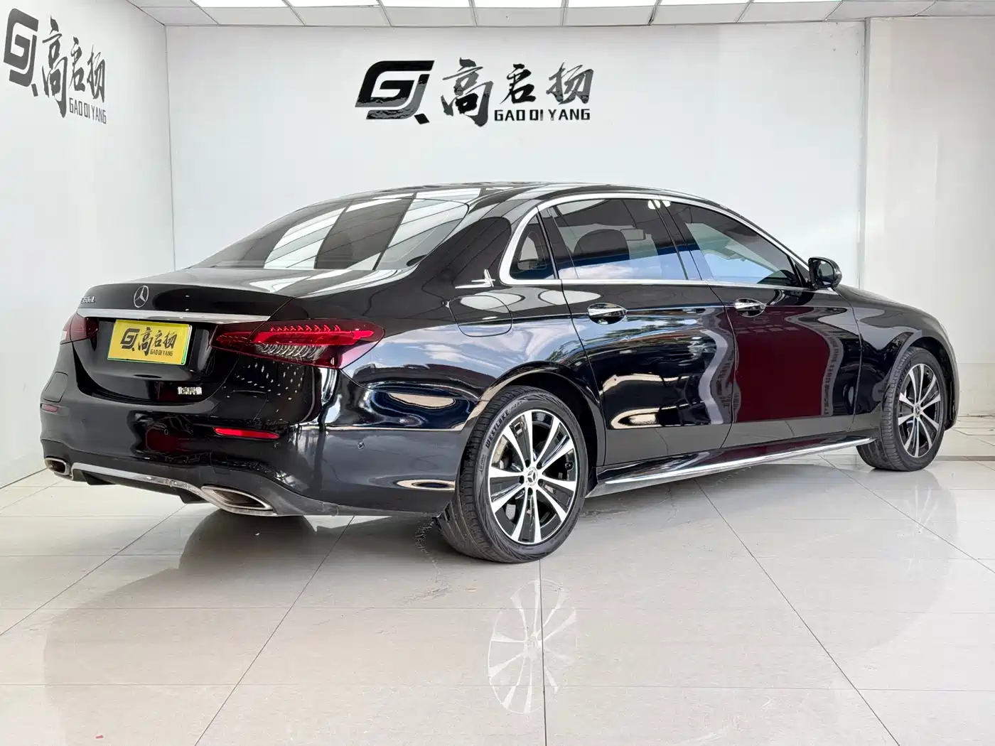 Mercedes-Benz E-Class New Energy 2022 E 350 e L Plug-in Hybrid Sports Sedan фото 25