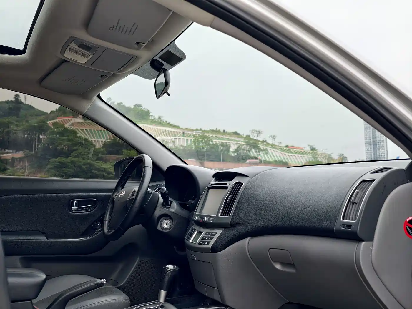 Hyundai Elantra 2011 1.6L Automatic Luxury фото 13