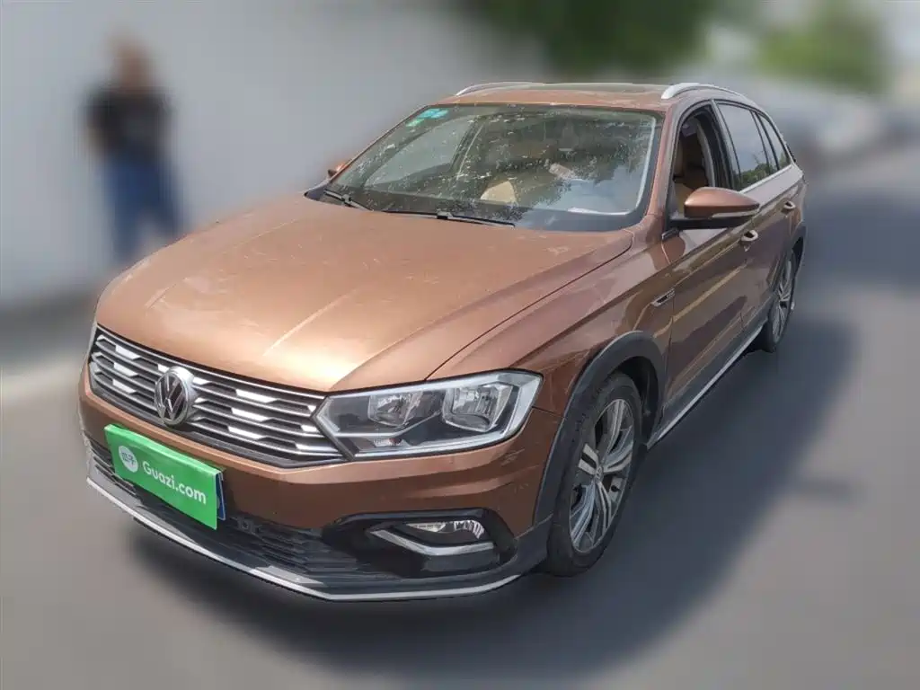 Volkswagen C-TREK 2017 230TSI DSG Luxury