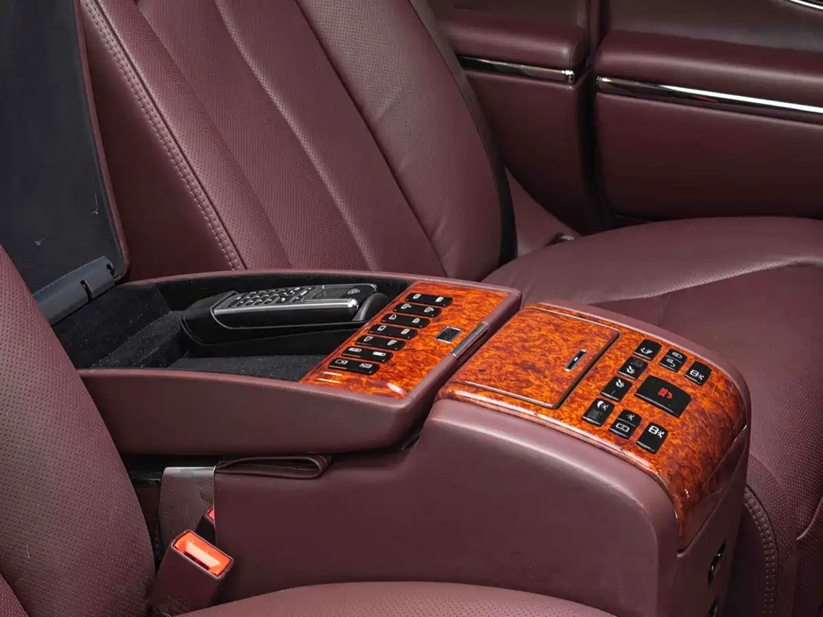 Maybach Maybach 2007 2005 Model 5.5T 62