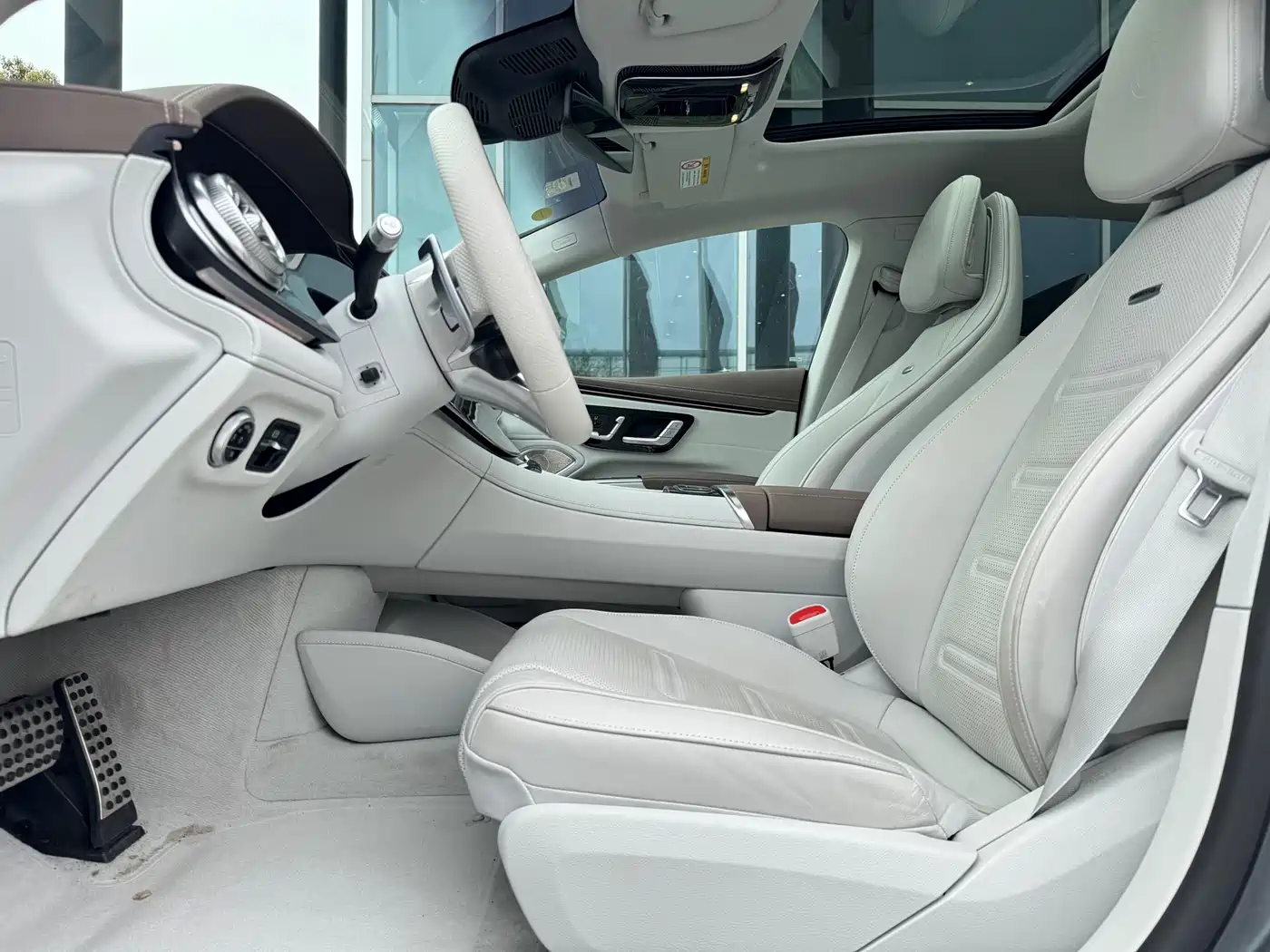 MERCEDES-BENZ EQS AMG