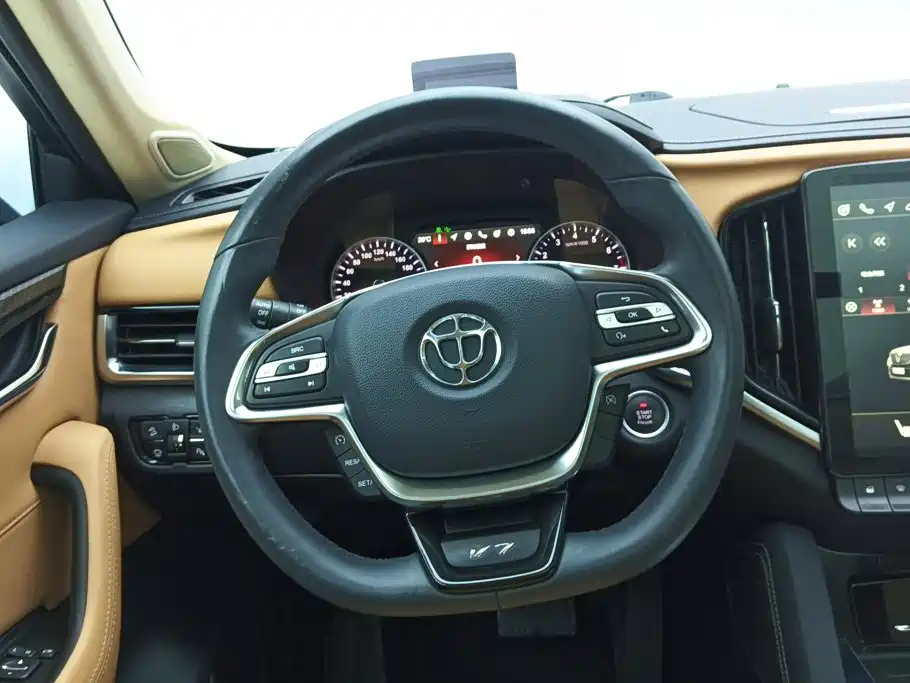 Zhonghua V7 2018 2018 280T DCT Flagship 7-seater