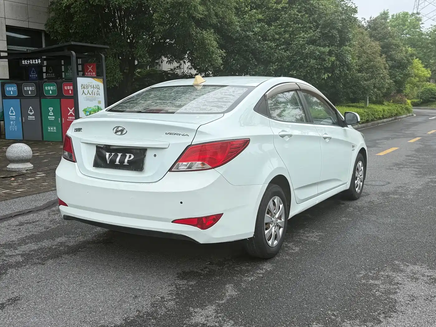 Hyundai Verna 2014 1.4L Manual Smart GLS фото 4