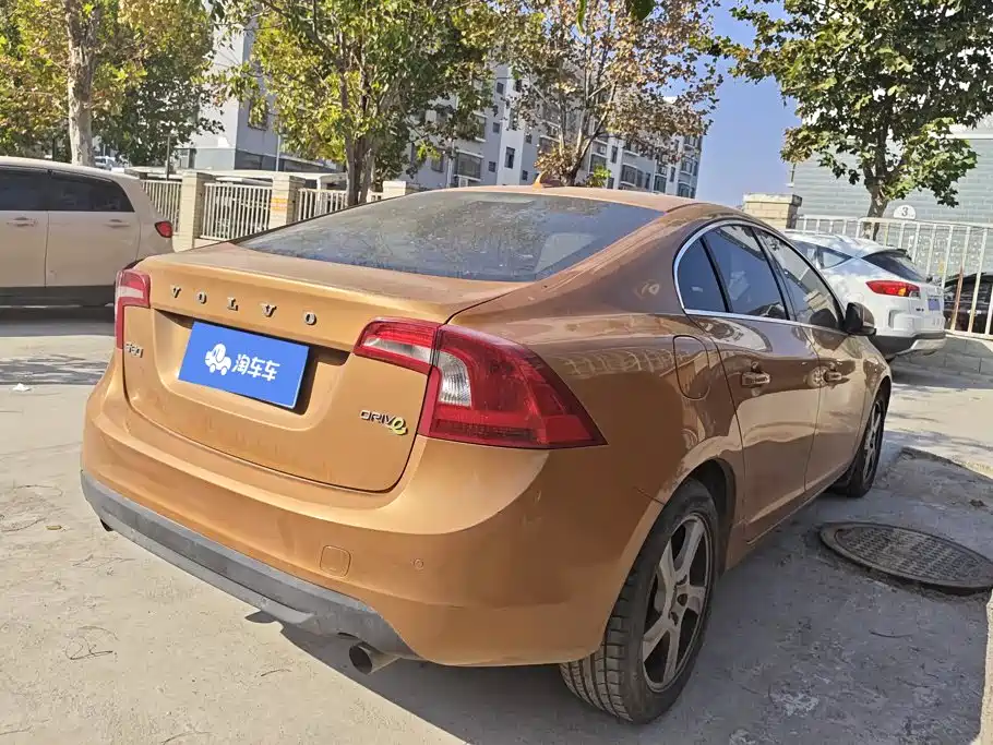 Volvo S60 (Import) 2012 2012 1.6T DRIVe Elegance Edition