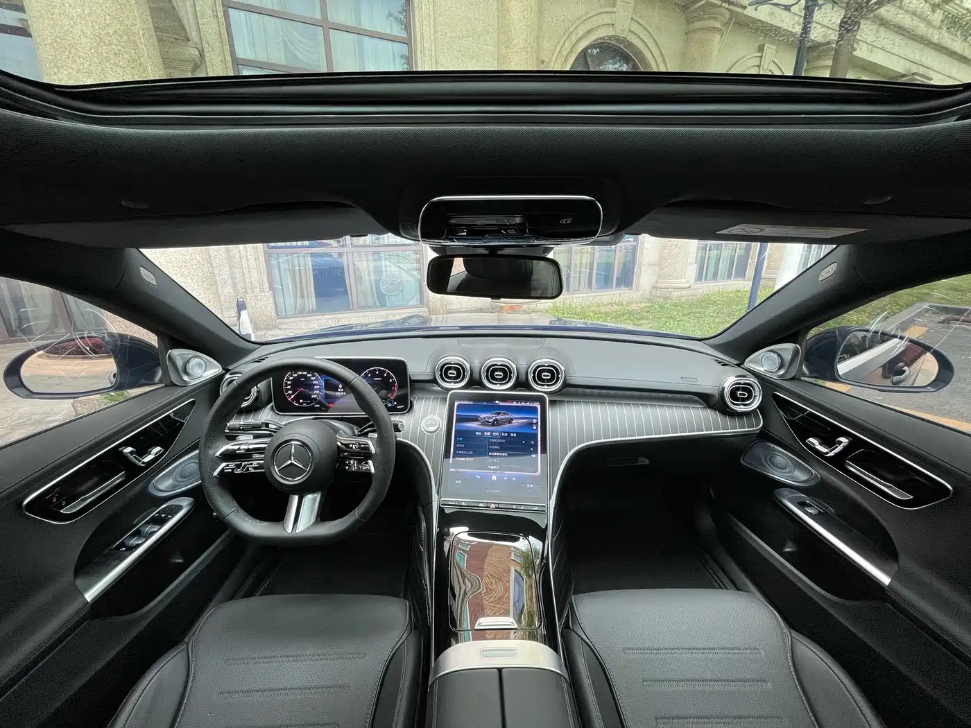 Mercedes-Benz C-Class 2023 Facelift C 260 L Sport Edition фото 18