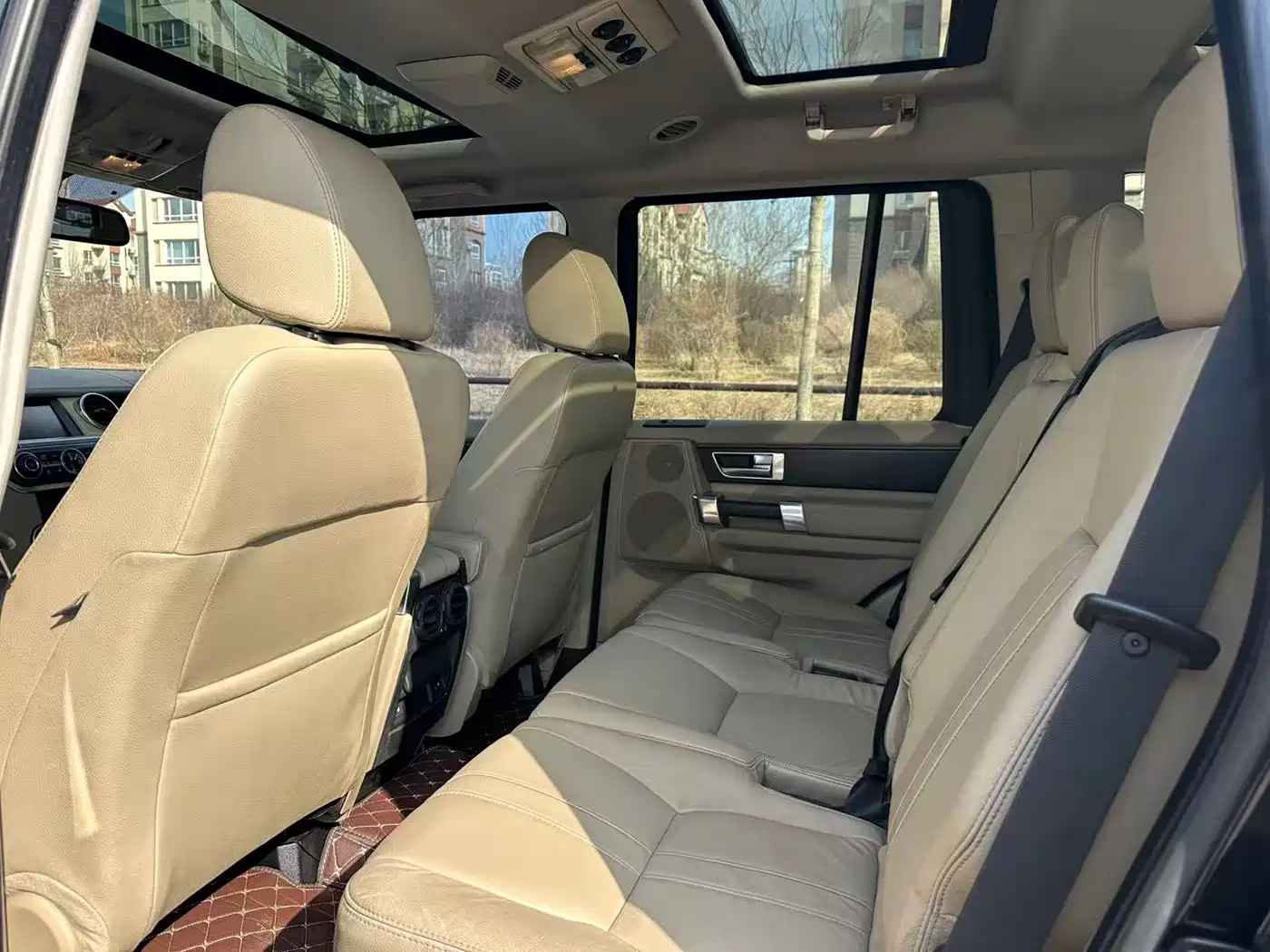Land Rover Discovery 2012 3.0 SDV6 HSE Diesel фото 14