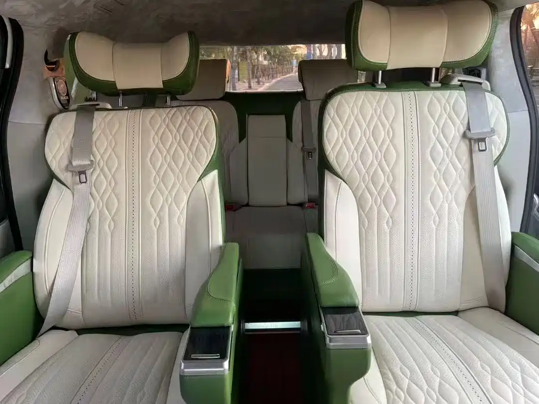 Buick GL8 2021 Land Business Class 652T Comfort фото 4