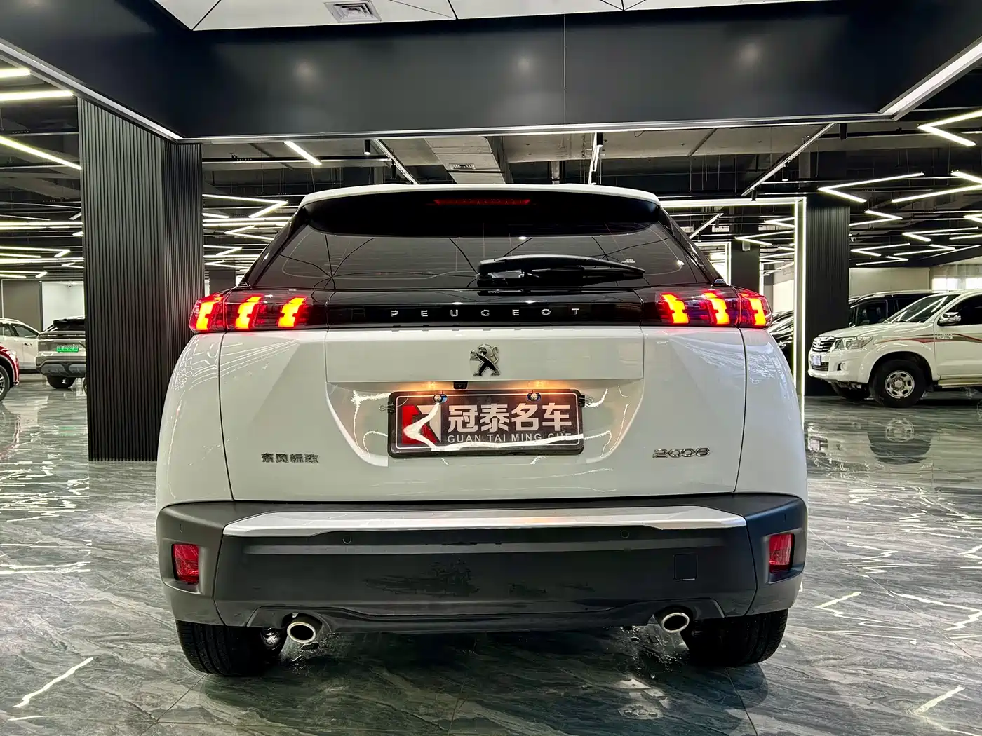 Peugeot 2008 2022 230THP THE ONE фото 6