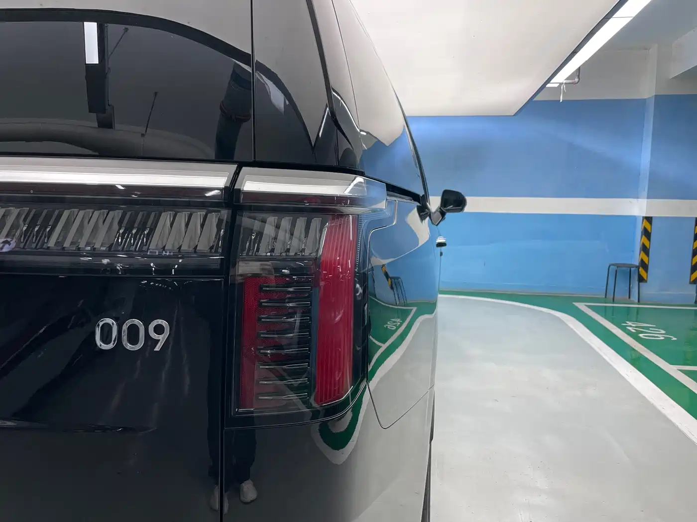 ZEEKR EXTREME KRYPTON 009