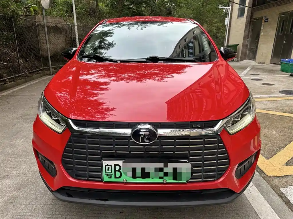 BYD Yuan New Energy 2019 EV535 Smart Connected Trend Leader Type фото 2