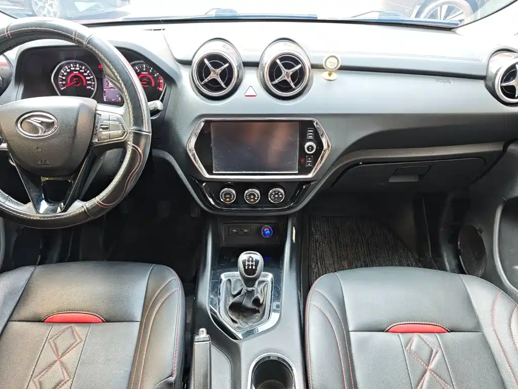 Soueast DX3 2018 2018 1.5L Outdoor Manual Premium