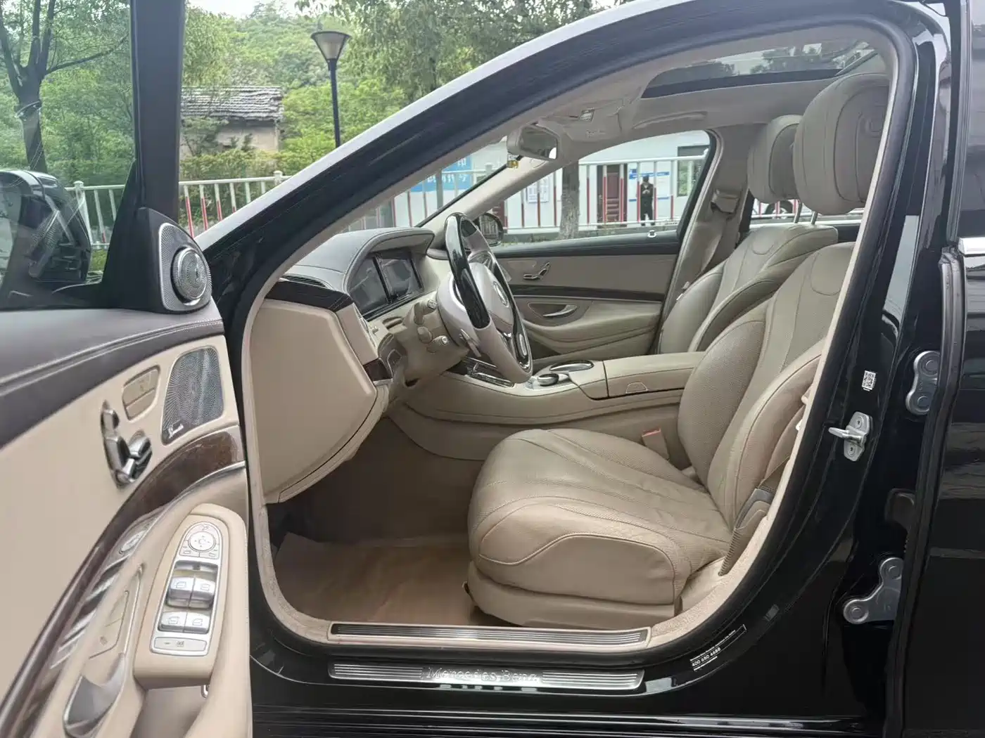 Mercedes-Benz S-Class 2014 S 320 L Business фото 4
