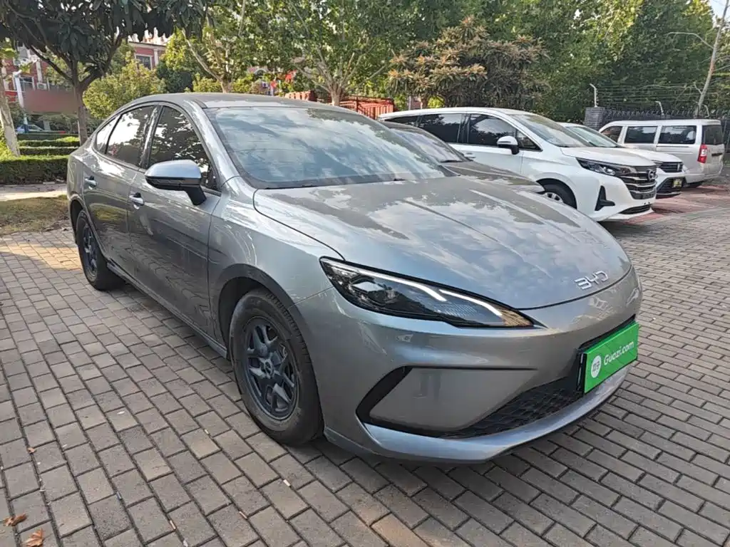 2025 BYD Seal 05