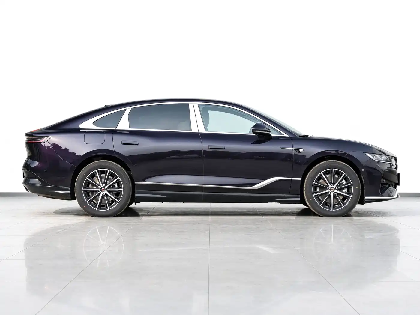 Voyah Passion 2025 2024 PHEV AWD Ultra Long Range Flagship