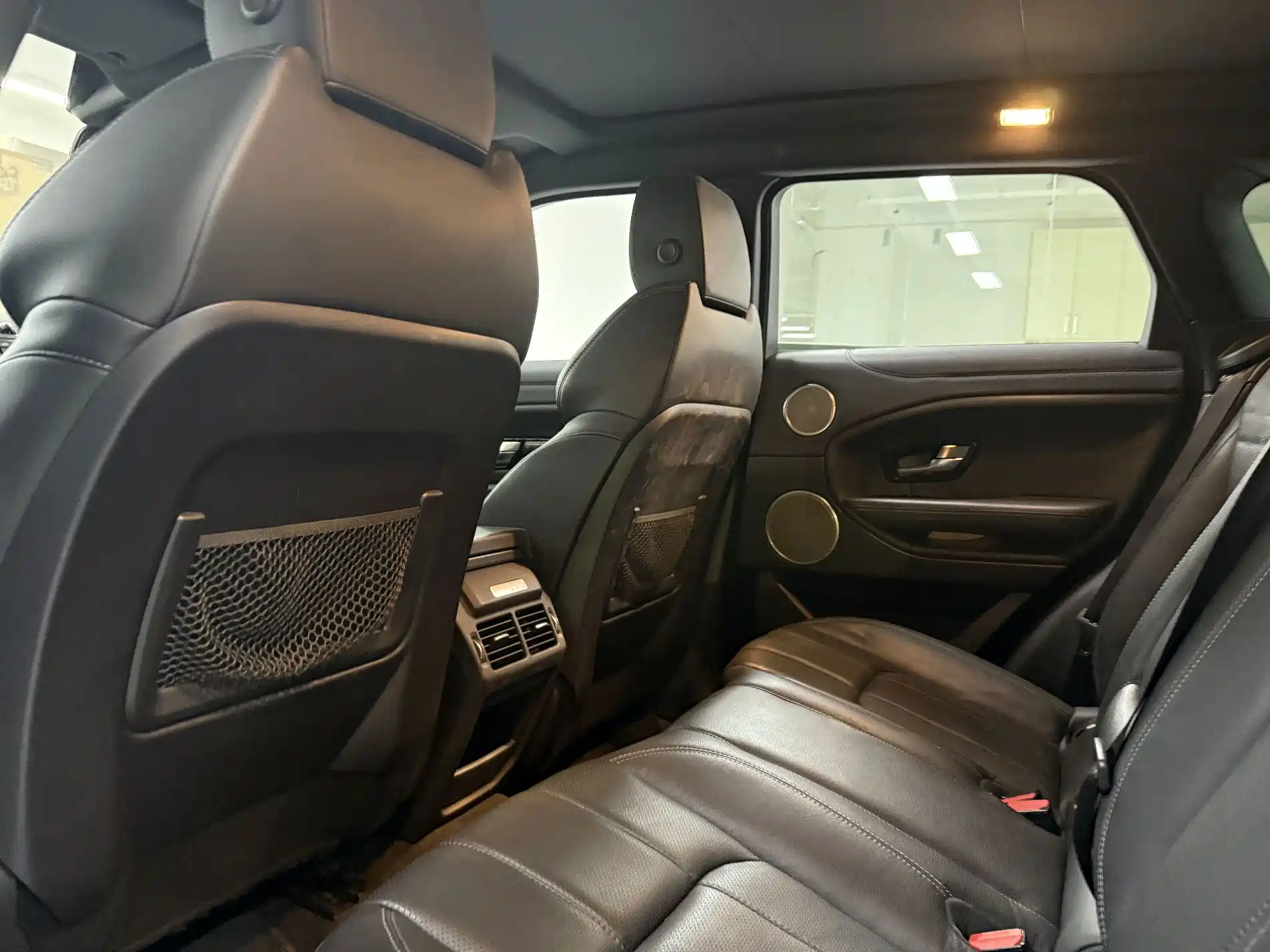 Photo 14 - Land Rover Range Rover Evoque