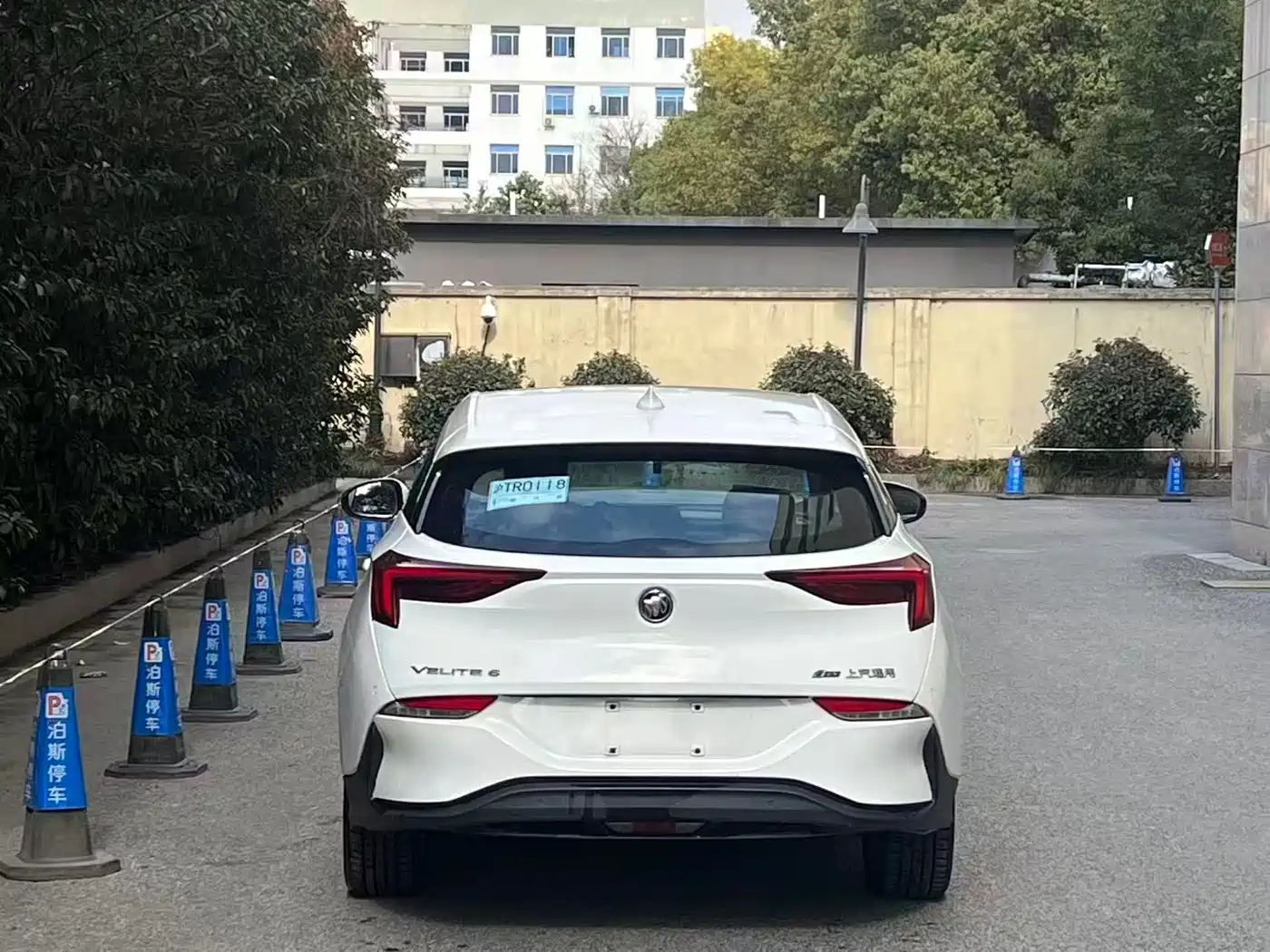 BUICK SLIGHTLY BLUE 6