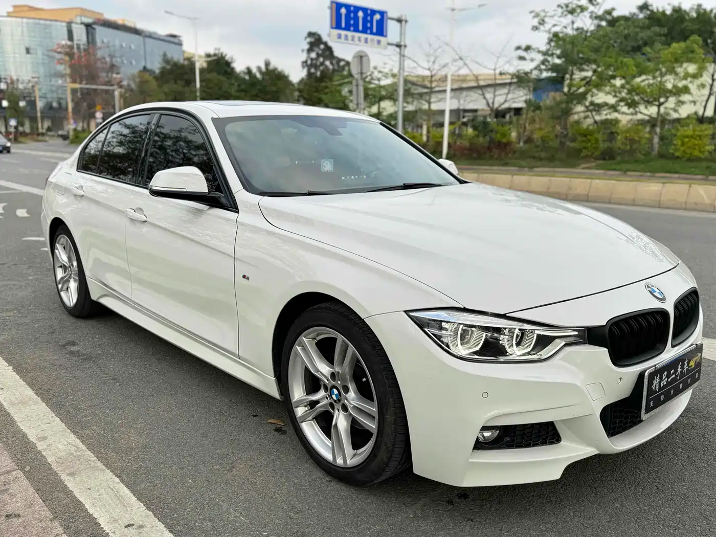 BMW 3 Series 2018 320i M Sport Package фото 4