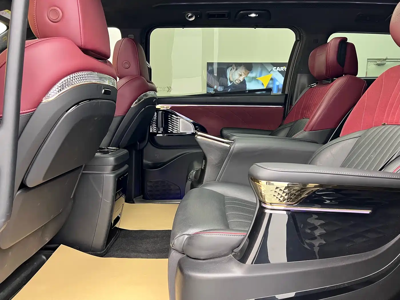 GAC Trumpchi Trumpchi M8 2023 Model Master Series Hybrid Royal Edition фото 9